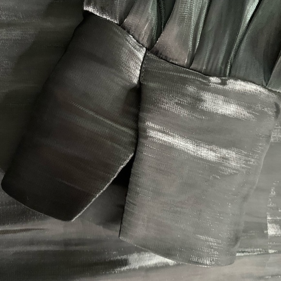 Nine West Satin Finish Blouse Top Black Women Size Medium - Picture 7 of 8